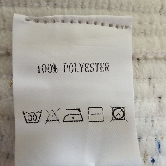 🌷NWT - Metallic print crop top - Picture 8 of 9